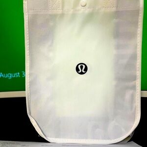 Lululemon bag